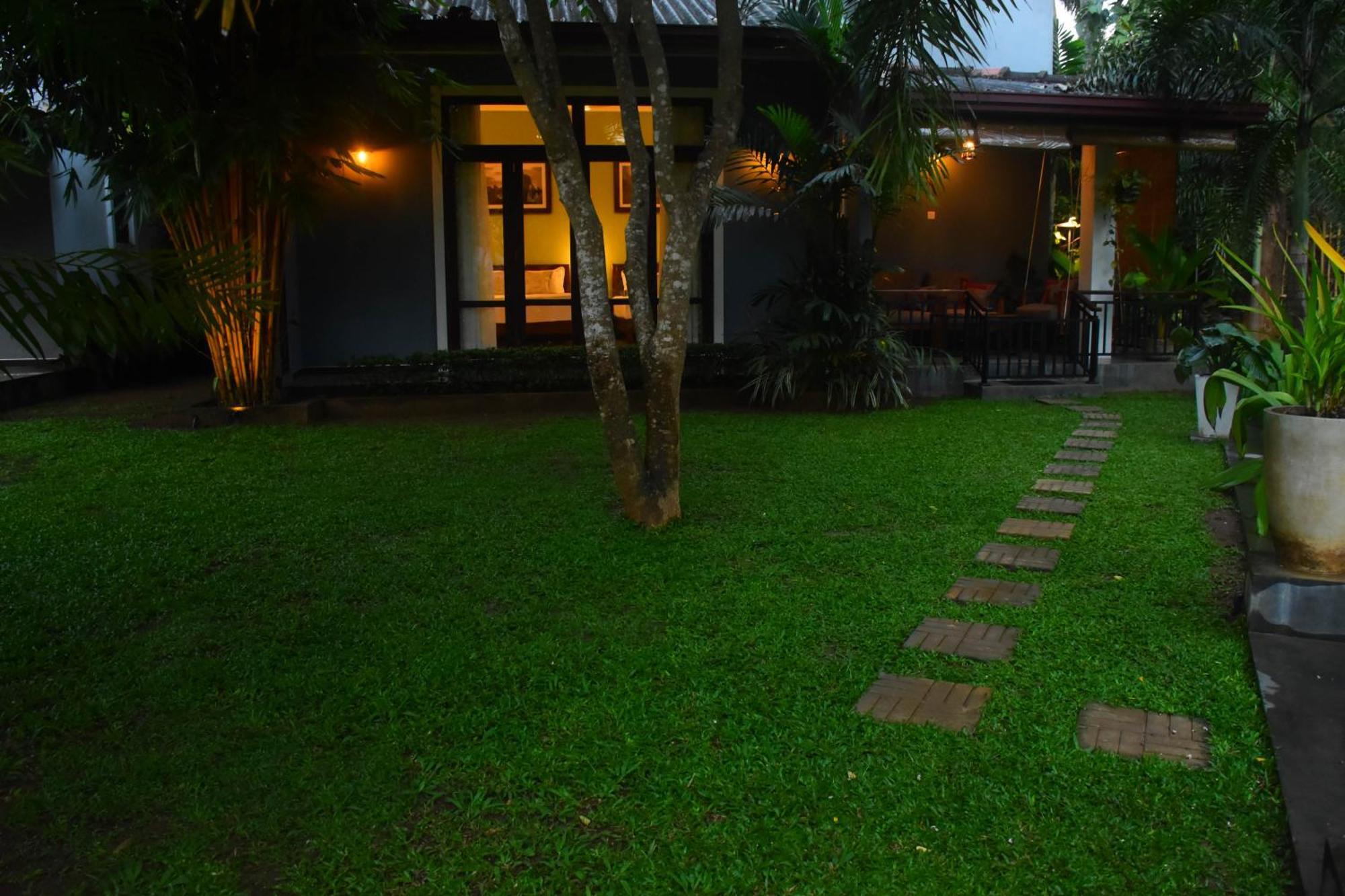 Leel'S Safari Cottage Udawalawe Exterior foto